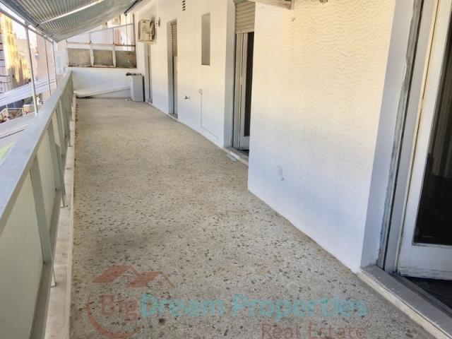 (For Sale) Residential Floor Apartment || Piraias/Piraeus - 97 Sq.m, 2 Bedrooms, 300.001€ 